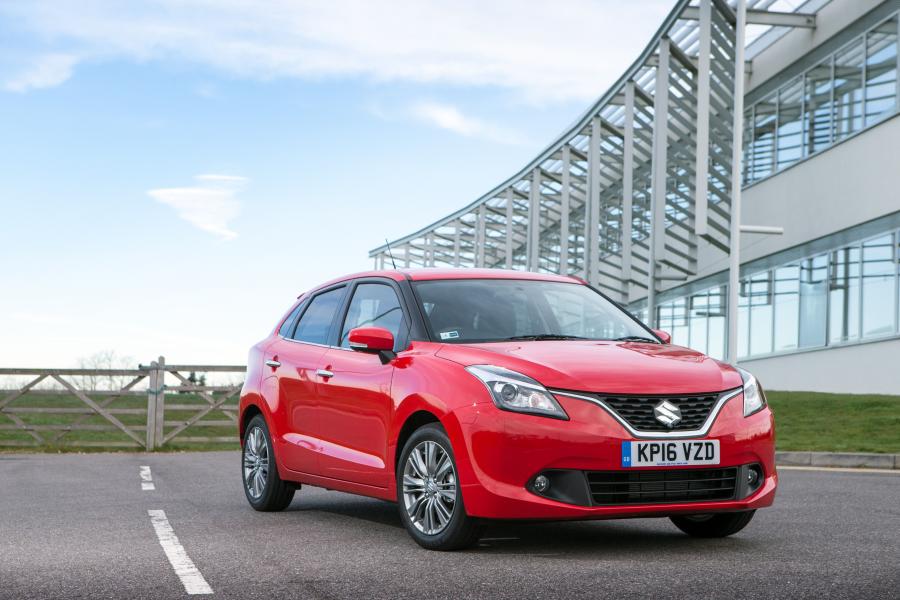  Suzuki Baleno 2016 года  (UK) (фото 2 из 88)